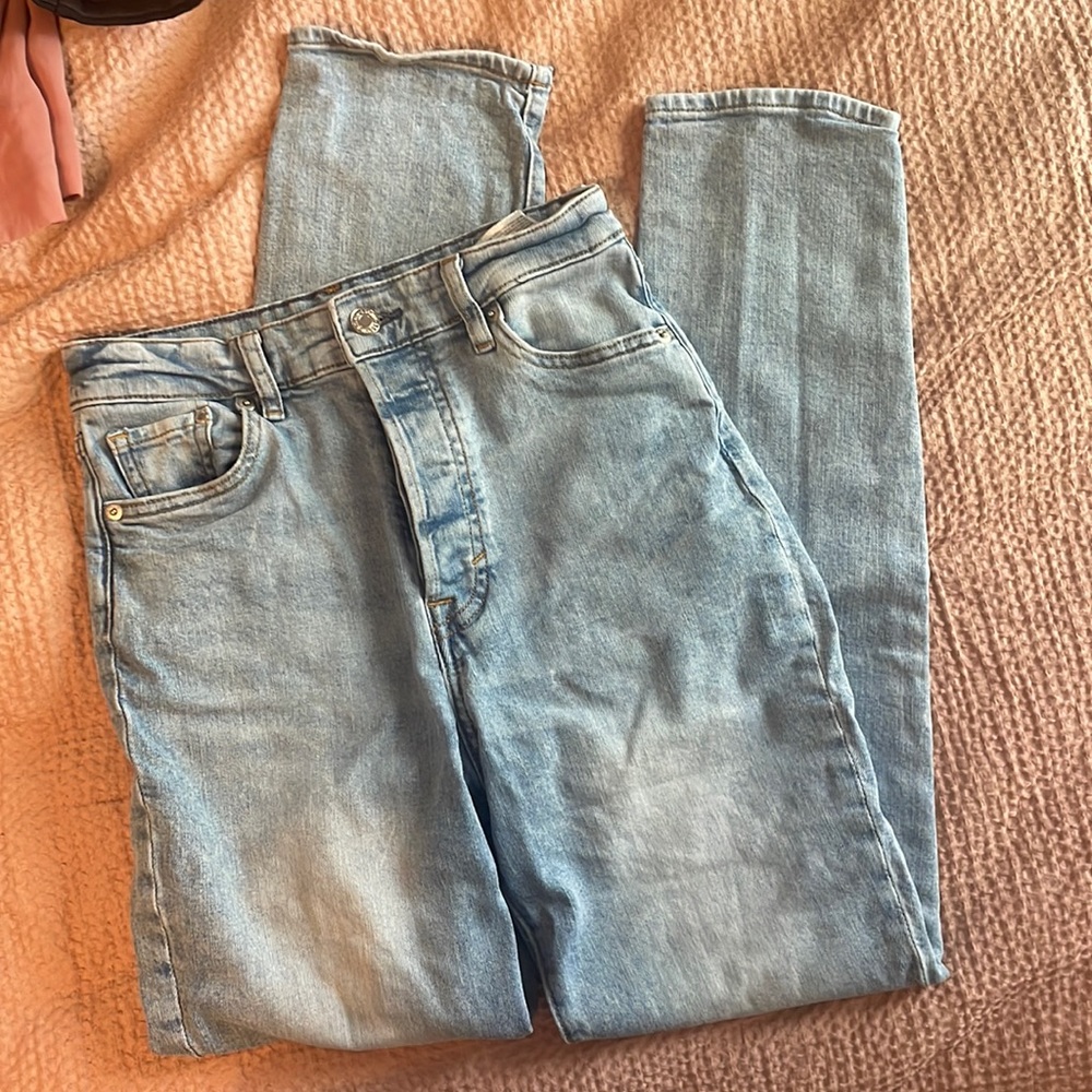 Light wash jeans